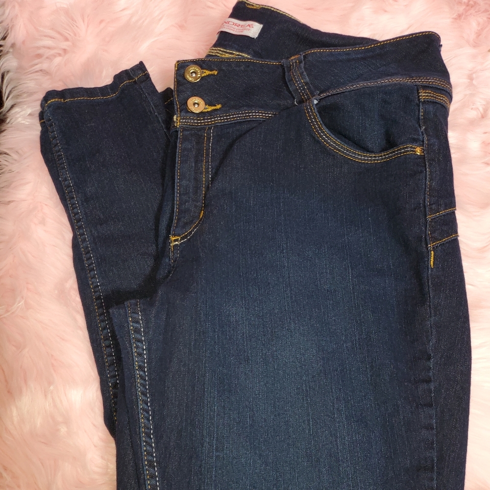Andrea jeans
